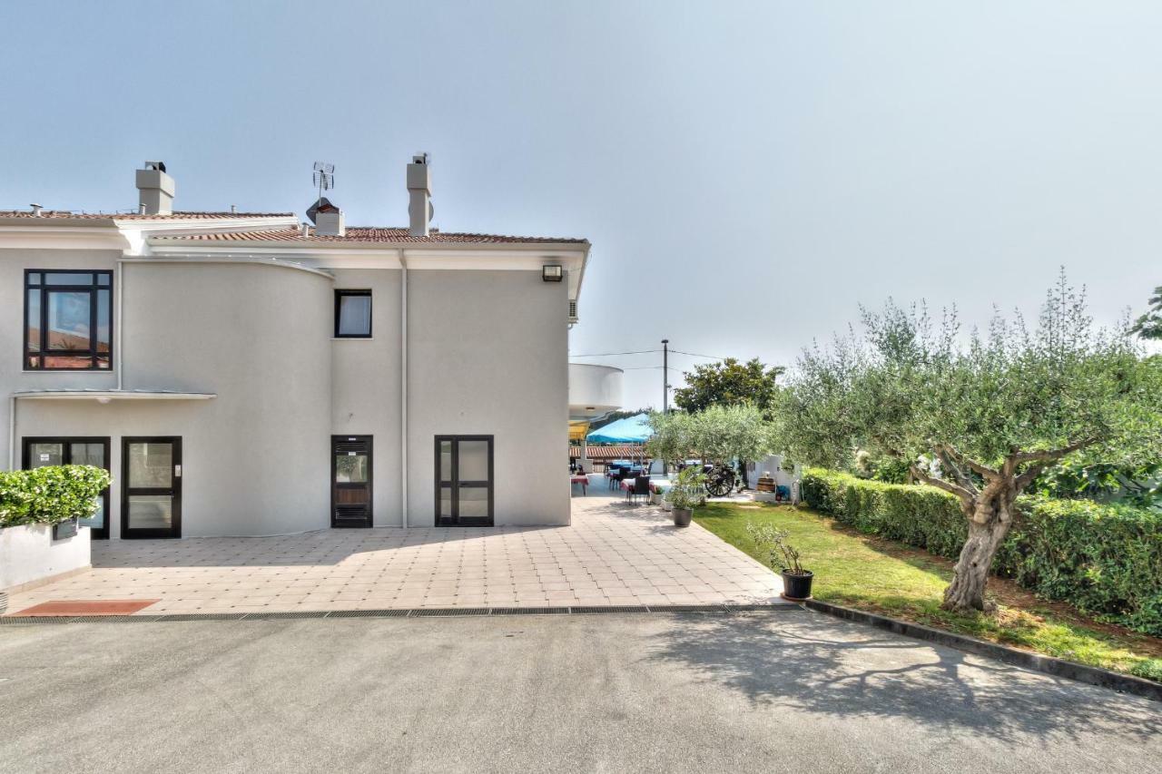 Apartments El Faro ซาวูดริยา ภายนอก รูปภาพ